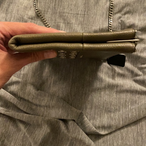 Coach grommet purse. Gorgeous. - Picture 7 of 8